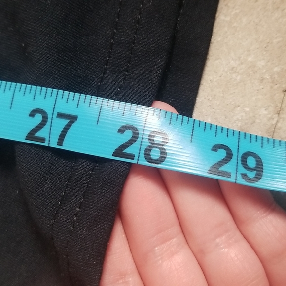 SOLD - 🌸BOGO Metallica Black T-shirt "Hardwired... to Destruct" - Picture 6 of 6